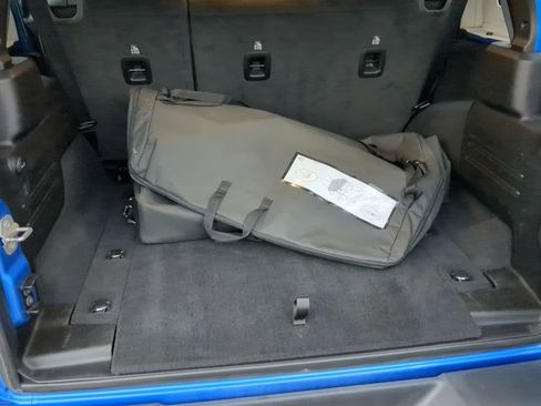 Used 2024 Jeep Wrangler Sport S image 24