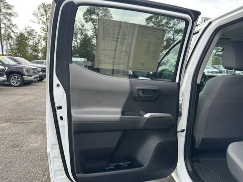 Used 2021 Toyota Tacoma SR5 image 25