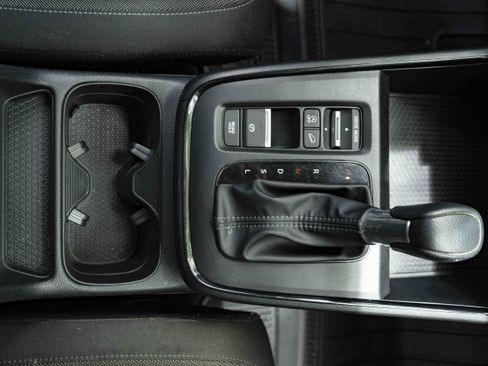 Used 2024 Honda CR-V EX image 27