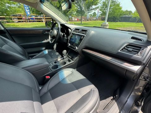 Used 2019 Subaru Outback 2.5i Limited image 33