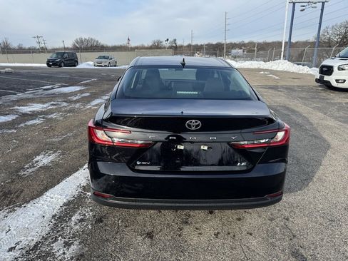 Used 2025 Toyota Camry LE image 6