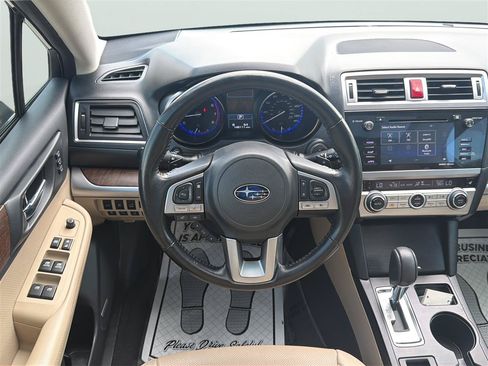 Used 2016 Subaru Outback 2.5i Limited AWD/4WD image 23