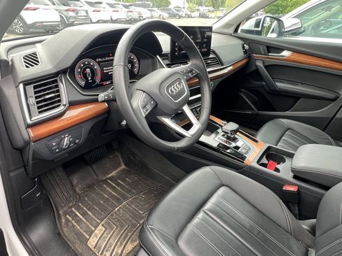 Used 2023 Audi Q5 2.0T Premium Plus w/ Premium Plus Package AWD/4WD image 17