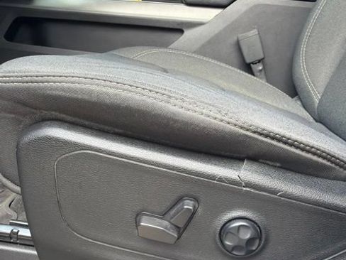 Used 2021 RAM 1500 Big Horn RWD image 19