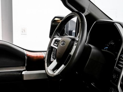 Used 2018 Ford F150 King Ranch w/ Equipment Group 601A Luxury image 17