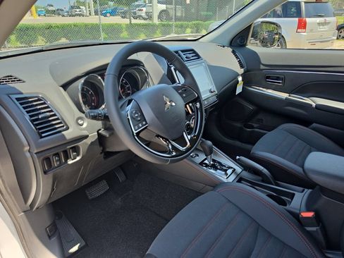 New 2026 Mitsubishi Outlander Sport SE AWD/4WD image 11