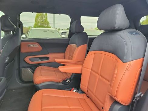 New 2027 Kia Telluride X-Line SX Prestige image 9