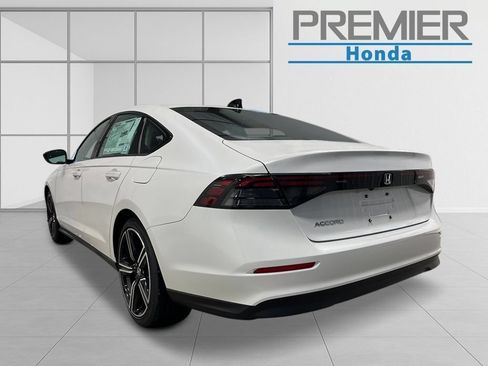 New 2026 Honda Accord SE image 3