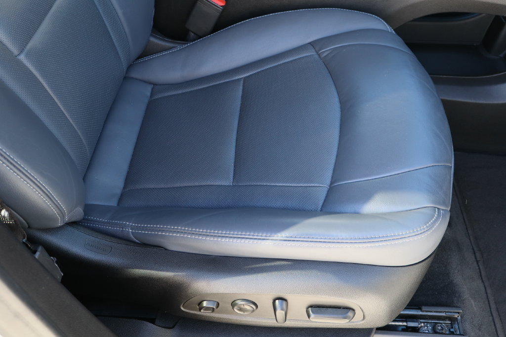 Certified 2021 Buick Enclave Premium w/ Sun and Sites Package FWD image 33