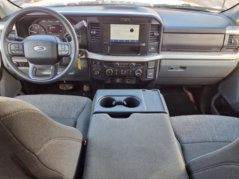 Used 2025 Ford F250 XLT image 7