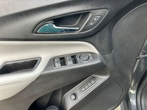Used 2019 Chevrolet Equinox Premier w/ LPO, Cargo Package AWD/4WD image 23