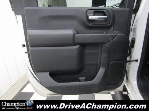 Used 2024 Chevrolet Silverado 2500 Custom w/ Custom Value Package image 20