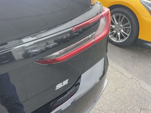 Used 2025 Toyota Camry SE image 12