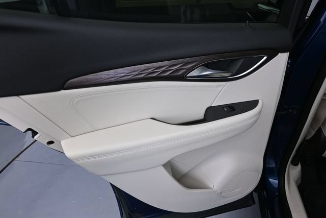 Used 2023 Buick Envision Avenir FWD image 28