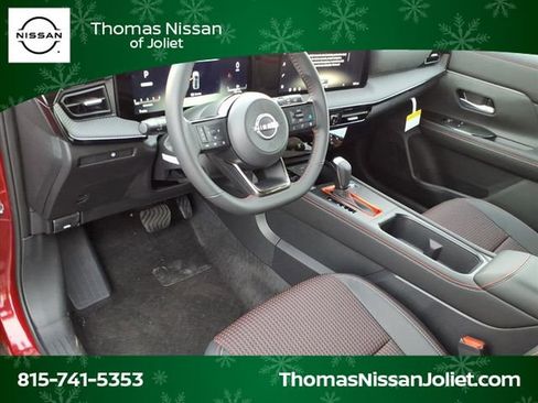 New 2026 Nissan Kicks SR w/ Cold Weather Package image 10