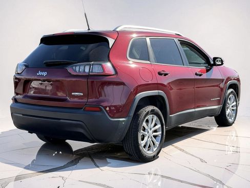 Used 2020 Jeep Cherokee Latitude image 2