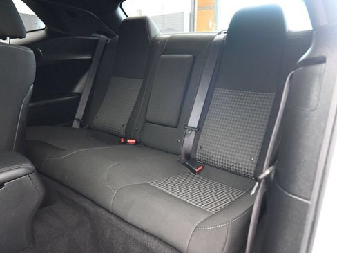 Used 2019 Dodge Challenger R/T Scat Pack w/ Shaker Package RWD image 32