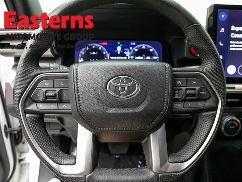 Used 2024 Toyota Tacoma TRD Off-Road AWD/4WD image 10