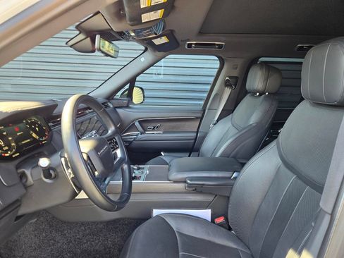Used 2023 Land Rover Range Rover SE AWD/4WD image 27