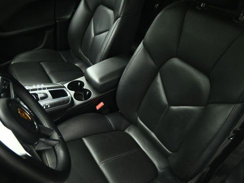 Used 2017 Porsche Macan S AWD/4WD image 51