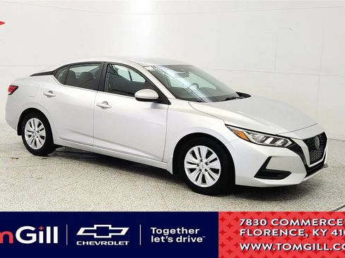 Used 2022 Nissan Sentra S image 1