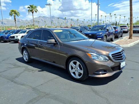 Used 2015 Mercedes-Benz E 350 4MATIC Sedan image 1