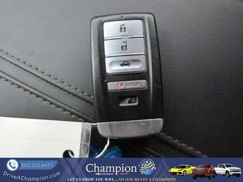 Used 2015 Acura TLX w/ Technology Package FWD image 9