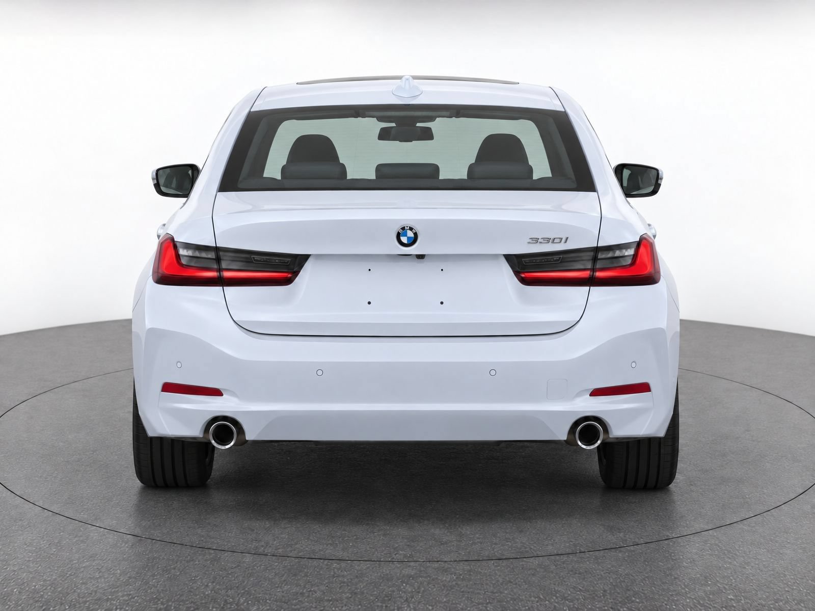 Certified 2025 BMW 330i Sedan RWD image 5