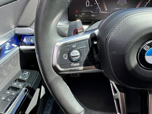 Used 2023 BMW 740i w/ Parking Assistance Package RWD image 32