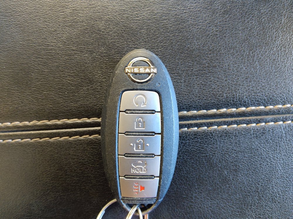 Used 2025 Nissan Altima 2.5 SV FWD image 32