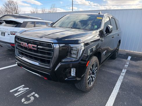 Used 2023 GMC Yukon AT4 w/ AT4 Premium Plus Package image 1