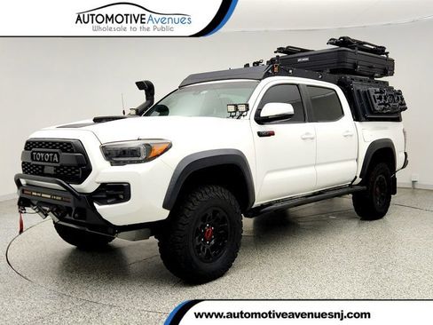 Used 2018 Toyota Tacoma TRD Pro AWD/4WD image 1