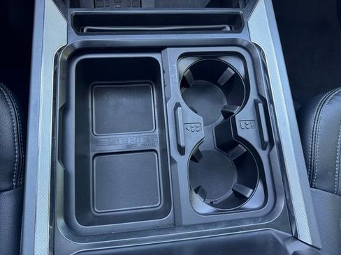 Used 2023 Ford F250 Lariat w/ Lariat Ultimate Package AWD/4WD image 29