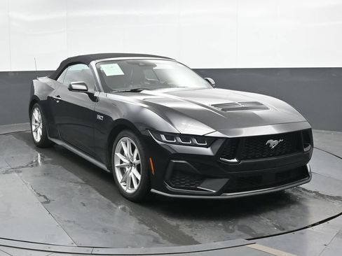 Used 2024 Ford Mustang GT Premium RWD image 5