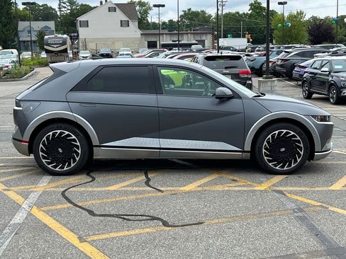 New 2024 Hyundai Ioniq 5 Limited image 6