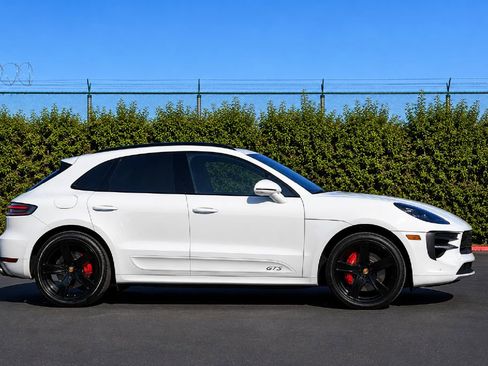 Used 2021 Porsche Macan GTS w/ Premium Package Plus (PF9) AWD/4WD image 7