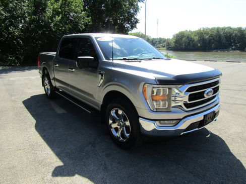 Used 2022 Ford F150 XLT w/ Equipment Group 302A High AWD/4WD image 6