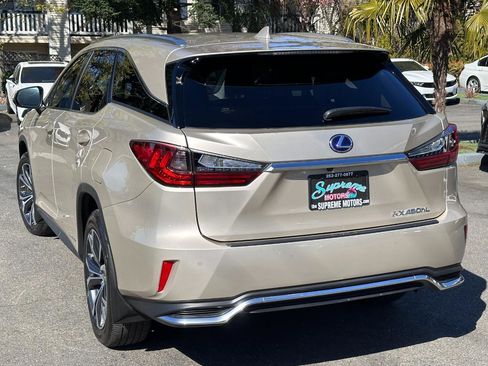 Used 2018 Lexus RX 450hL Premium w/ Premium Package image 7
