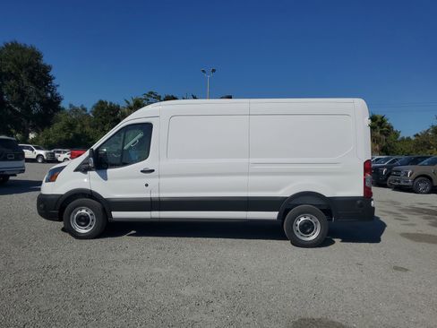 New 2026 Ford Transit 250 148 Medium Roof w/ Load Area Protection Package image 7