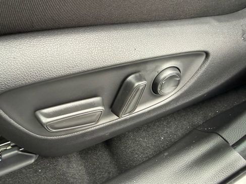 New 2025 Toyota RAV4 XLE image 10