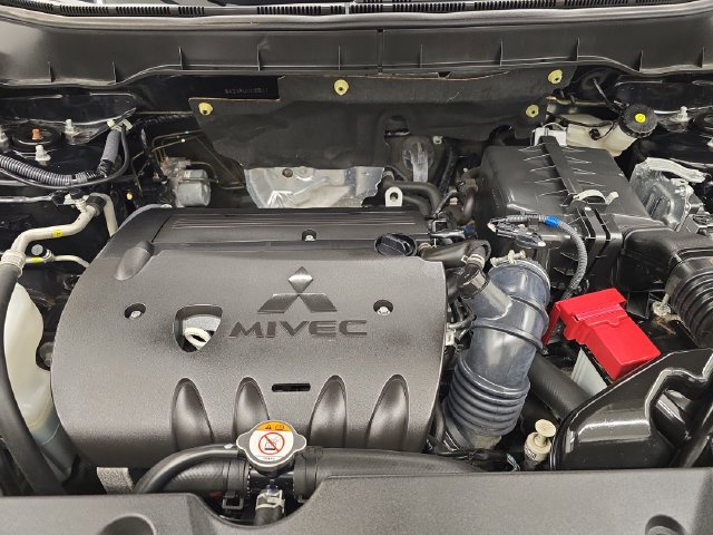 Used 2024 Mitsubishi Outlander Sport SE AWD/4WD image 35