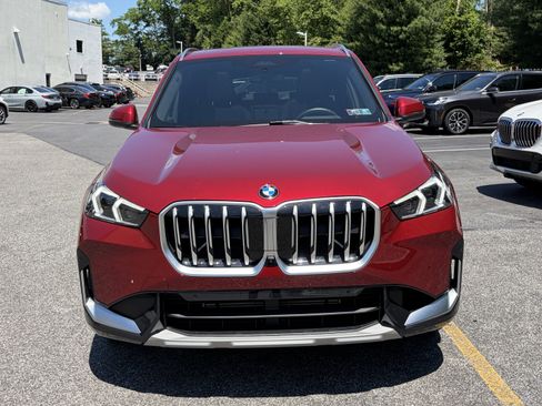 Used 2026 BMW X1 xDrive28i w/ Technology Package AWD/4WD image 2