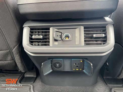 New 2025 Ford F150 XLT w/ Equipment Group 302A MID image 36