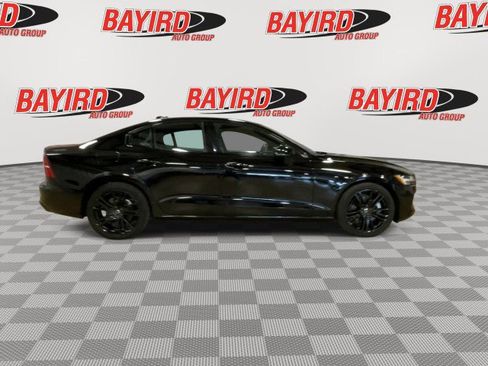 Used 2024 Volvo S60 B5 Plus image 9