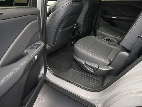 New 2026 Lexus TX 500h AWD image 12