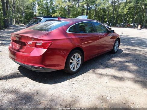 Used 2016 Chevrolet Malibu LT FWD image 2