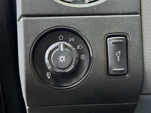 Used 2012 Ford F250 XLT w/ XLT Value Pkg image 11