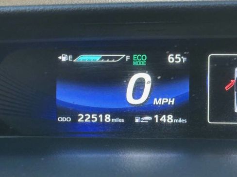 Used 2018 Toyota Mirai Base 4dr Sedan image 13