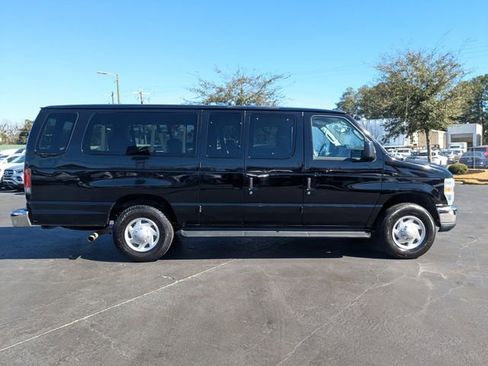 Used 2014 Ford E-350 and Econoline 350 XLT image 4