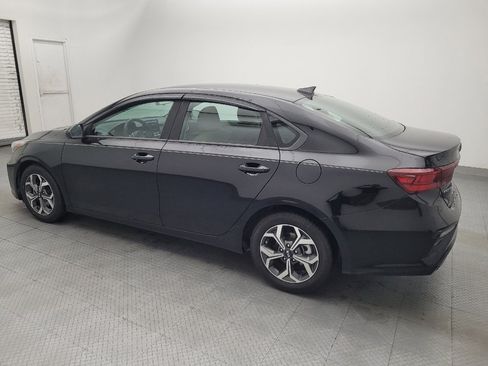 Used 2019 Kia Forte LXS FWD image 3